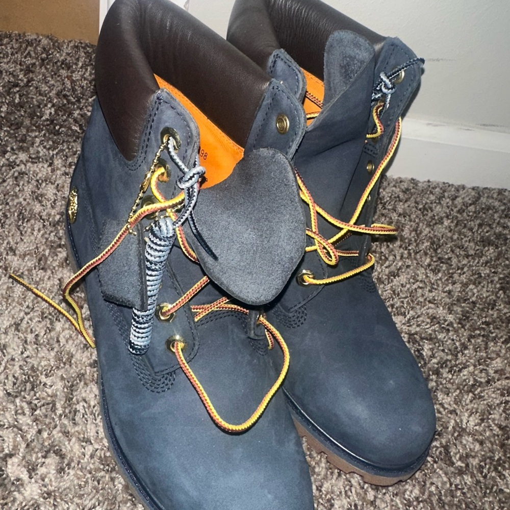 Timberland Navy Blue Men's Work Boots with Yellow-Orange Laces